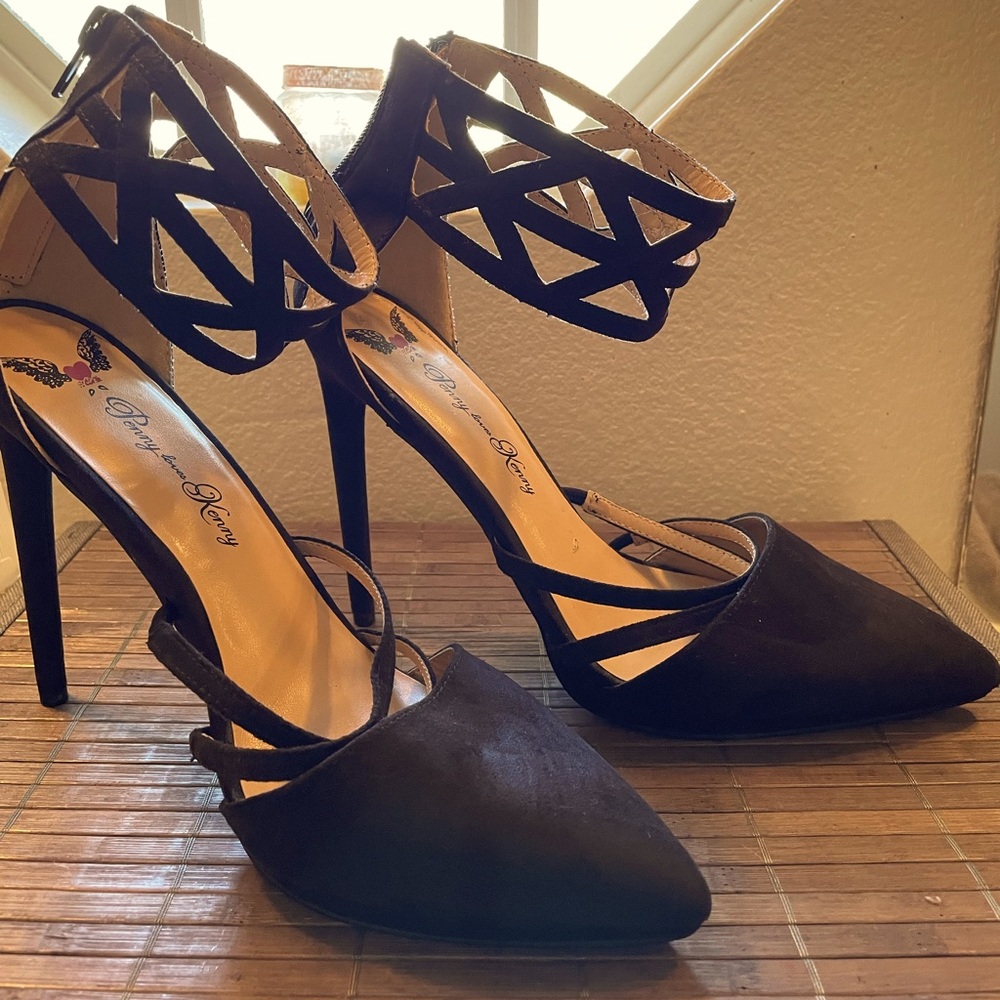 Penny Loves Kenny Good Condition Heels
